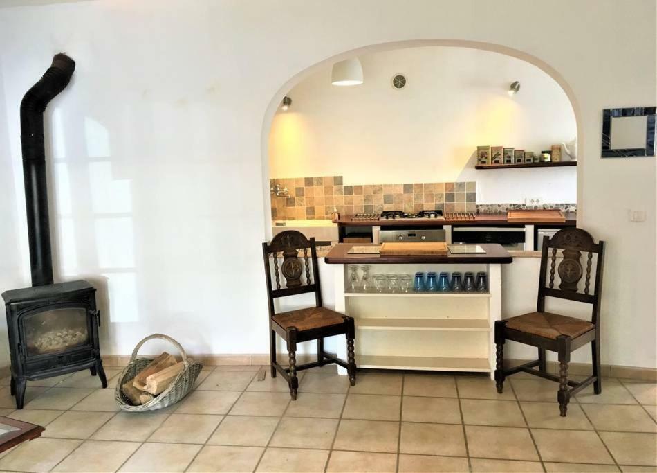 La maison Vigne Vierge Lagrasse Extérieur photo